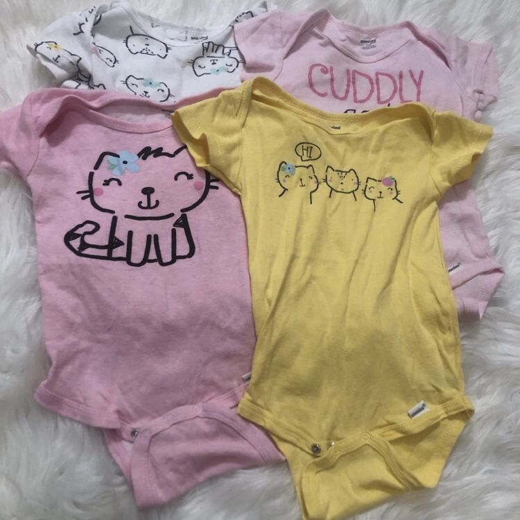 4 Onesies 12M baby girl onesies/bodysuits