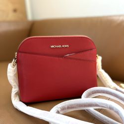 Michael Kors Jet Set Travel MD Dome Crossbody