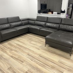 Leather Sectional Couches W/ Chase