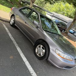 2000 Honda Accord