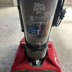 Dirt Devil Vacuum 