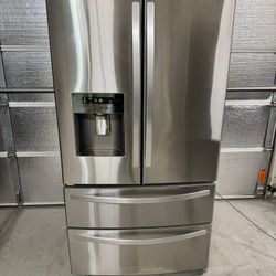 Kenmore Refrigerator 