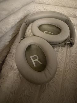 Bose Quiet Comforts (Sandstone)