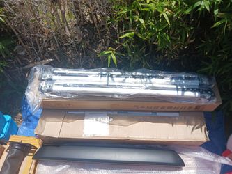 2014 Nissan Rogue Hood Rack