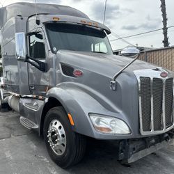 2014 Peterbilt 579
