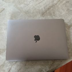 MacBook Pro 13 Inch 2017