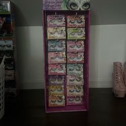 Ioni Lashes And Stand