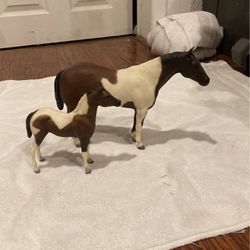 Paint Breyer And Foal