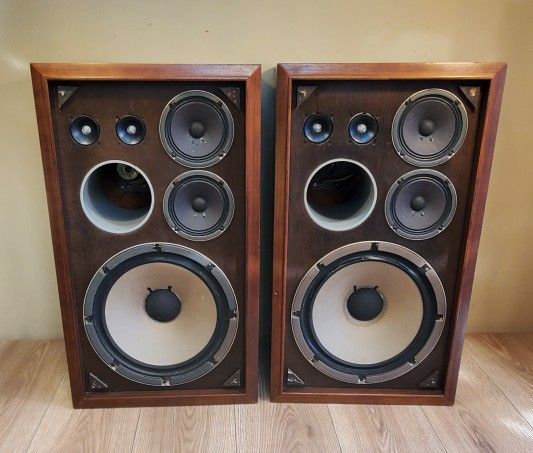 Vintage Sansui SP200 Heavy Wood Floor Speakers 3-way, 5 Speaker Cabinets