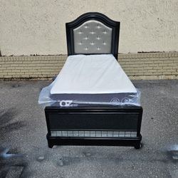 Black Twins Size Solid Wood Paris Petit Sofia Vergara Bed Frame With Brand New Twins Size Plush Memory Foam Mattress And Box Spring In Plastic 