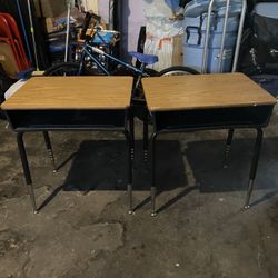 school desk 
