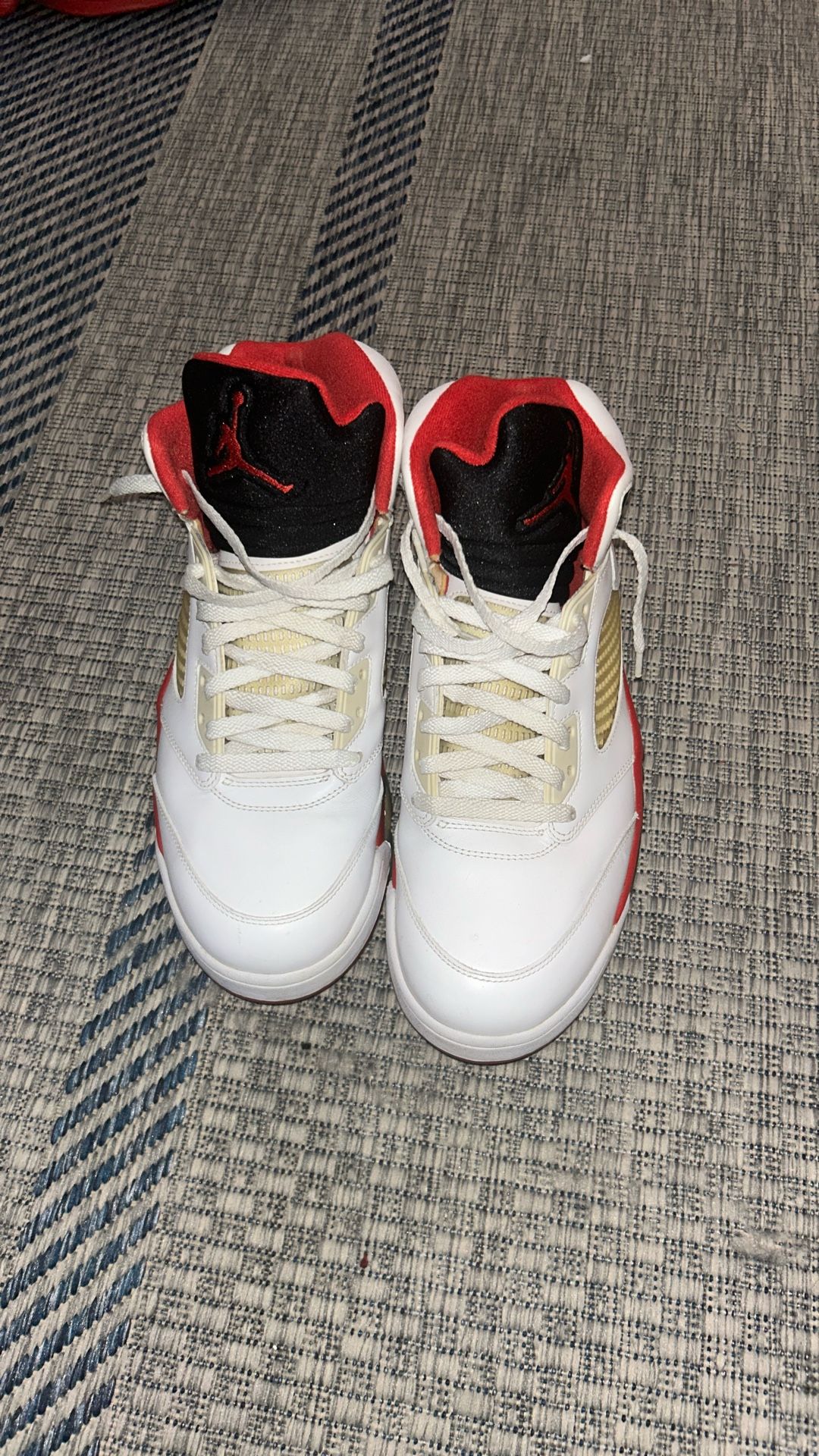 Jordan 5 Fire Red Black Tongue