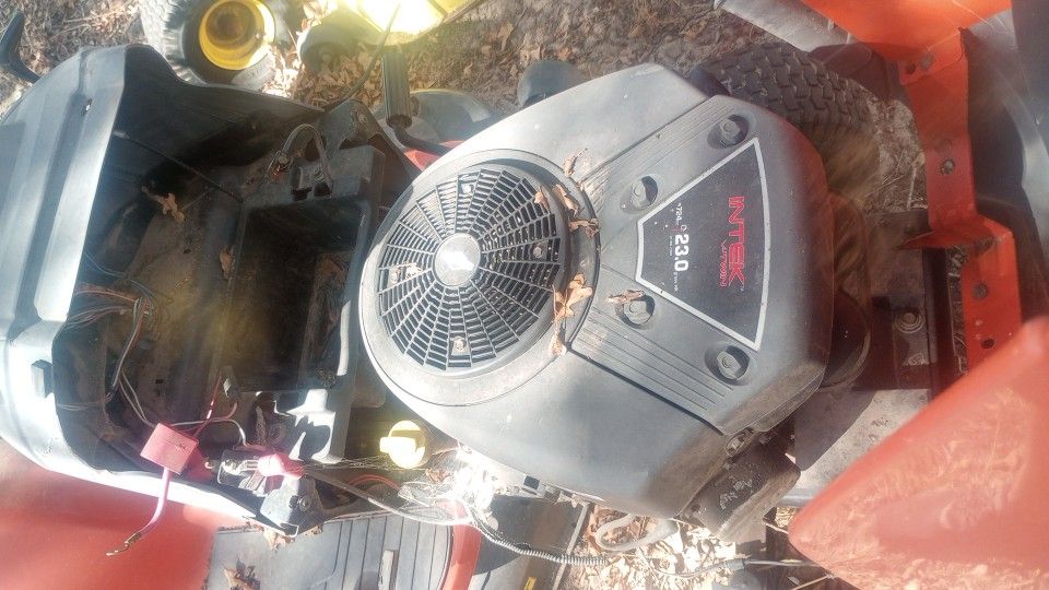 HUSQVARNA YTH2348 Riding Mower 4 Parts/Repair ONLY MUST P/U for Sale