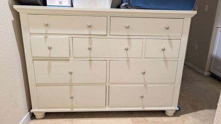 Ashfield Dresser chest drawers