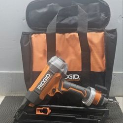 RIDGID
Finish Nailer 