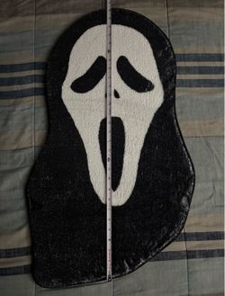 Ghost face soft rug