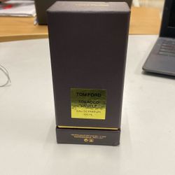 Tom Ford Tobacco Vanilla( Send Offers)