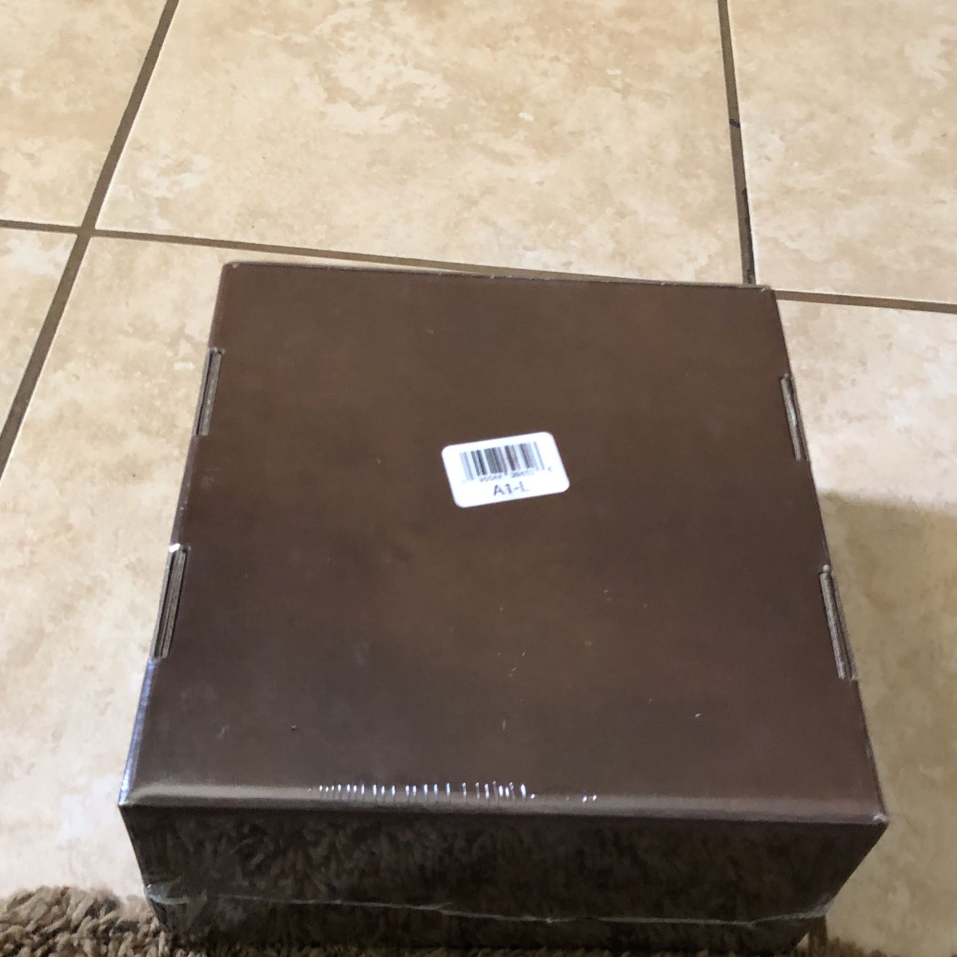 Travis Scott Utopia A1 Box Set Pack Mens Large for Sale in Phoenix