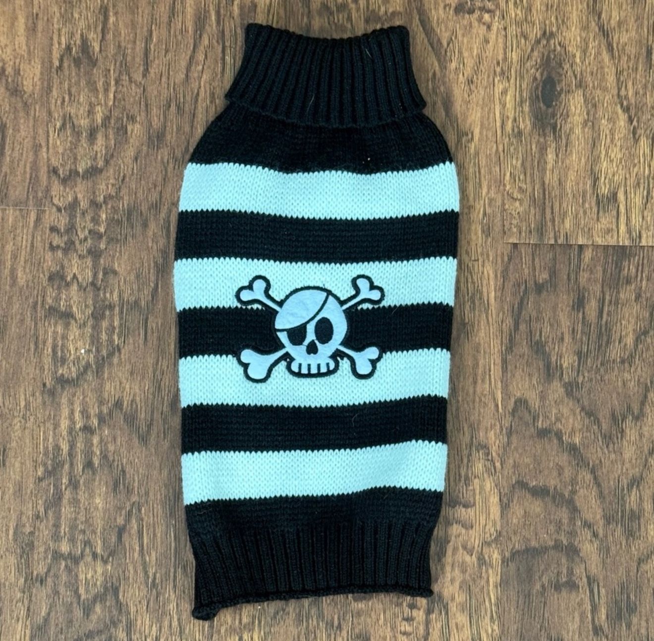 Dog Skull ‘& Bones Striped Pullover Sweater