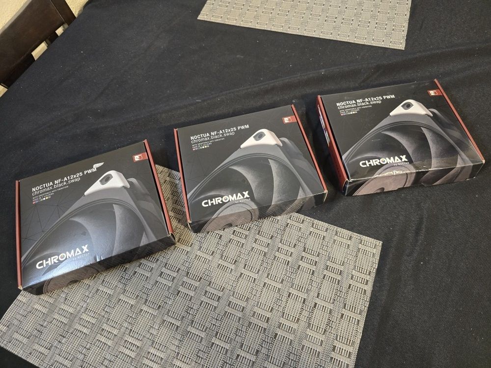 Noctua NF-A12x25 PWM chromax