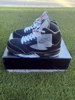 Jordan 5 Black Metallic