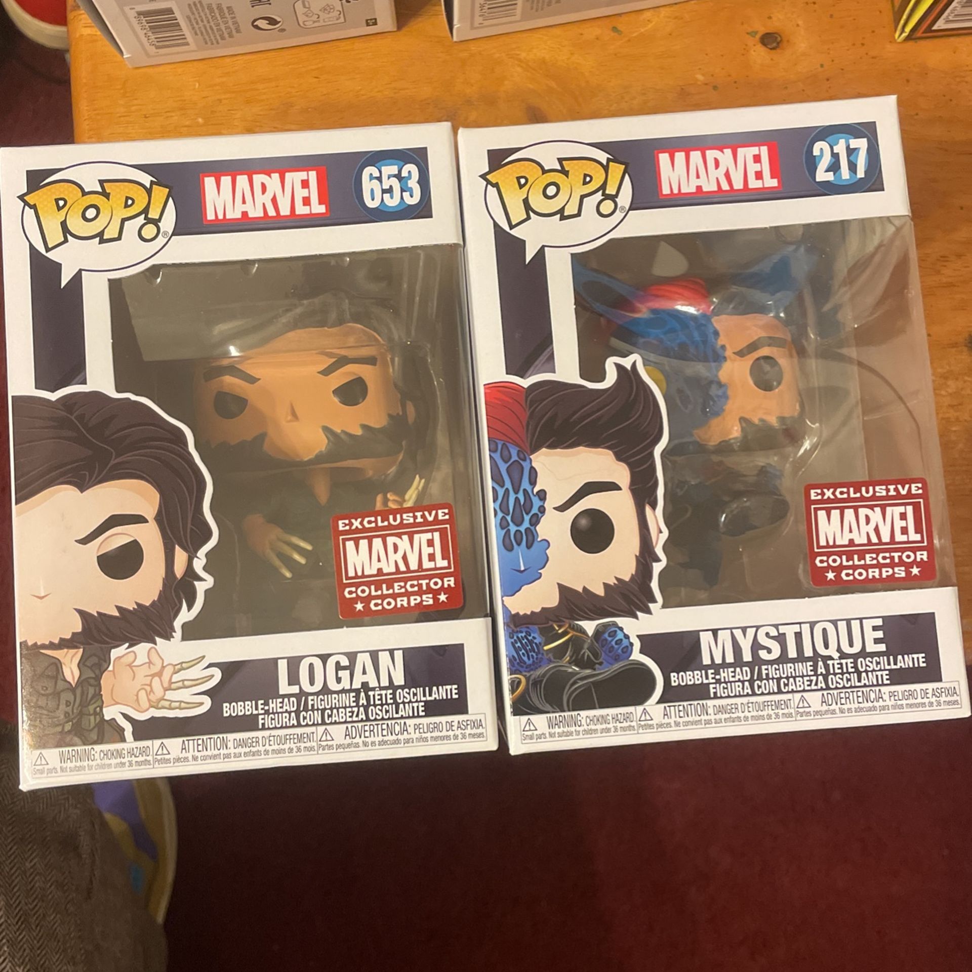 Funko pop marvel X-men Logan And Mystique