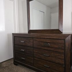 5 Piece Bedroom Set