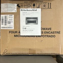 KitchenAid 1.4 Cu.ft Built In Convection Microwave In Stainless Steel 