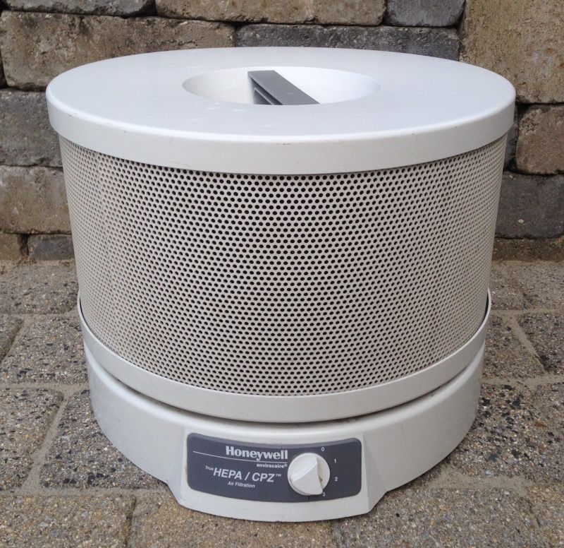 Honeywell Enviracaire Portable Air Cleaner Hepa CPZ Model 43300