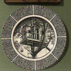 Rare Decorative Treehouse Plate