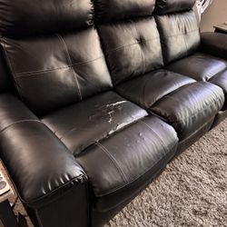 3 Seat Recliner Couch