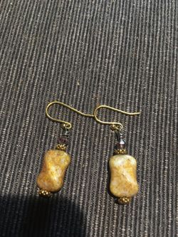 Earings