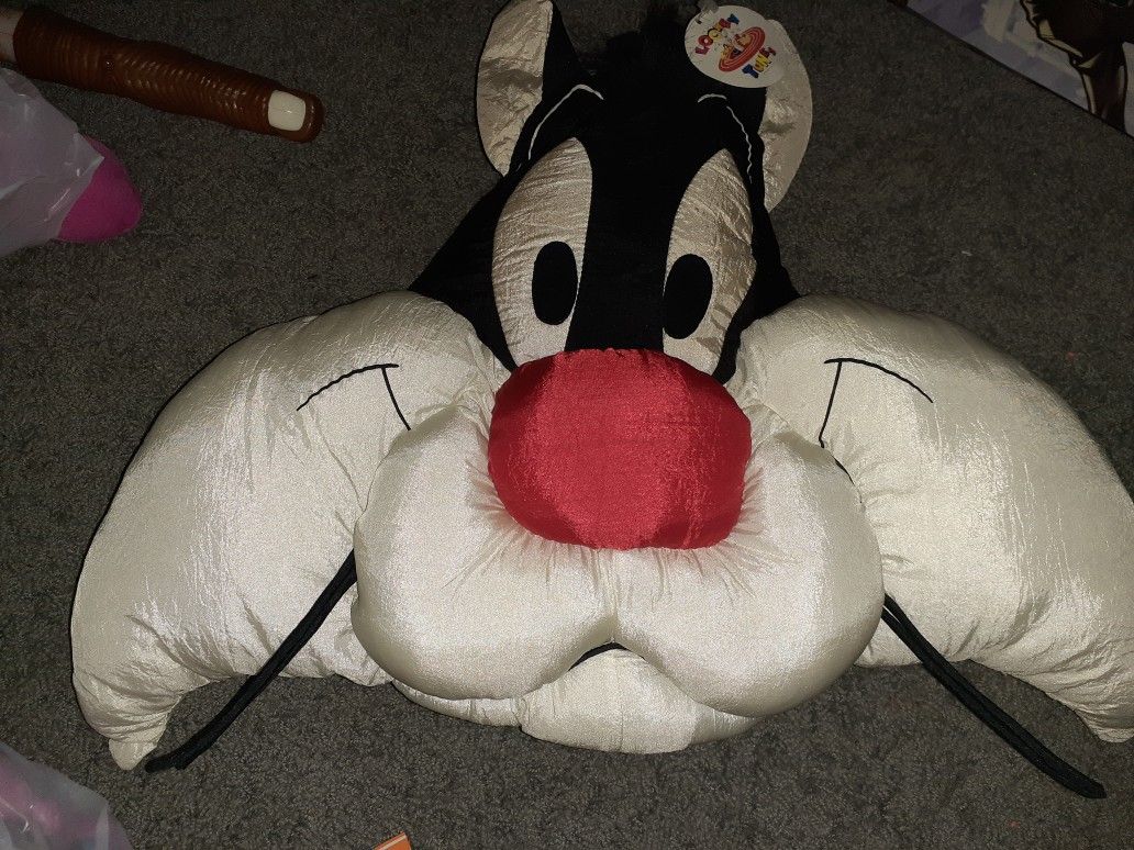 Sylvester plush