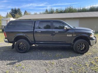 2015 Ram 1500 Laramie Limited Crew Cab 4WD — 5.7L Hemi, Clean Title, Lifted & Fully Loaded
