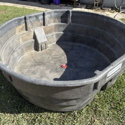 Rubbermaid Stock tank pond liner 