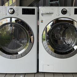 LG Washer/Dryer Set (Stackable -or- Side-by-Side) β¦PRICED TO MOVE!