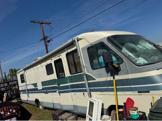 1991 southwind fleetwood RV