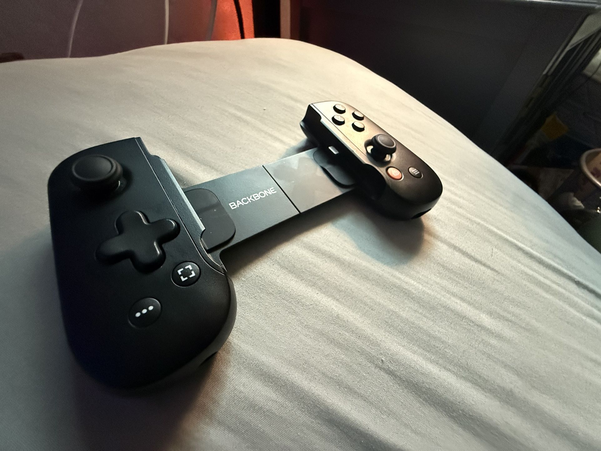 Backbone Iphone Controller (lightning)