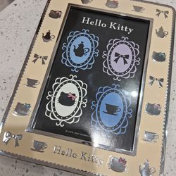 Hello Kitty Enamel Collectable Pict Frame