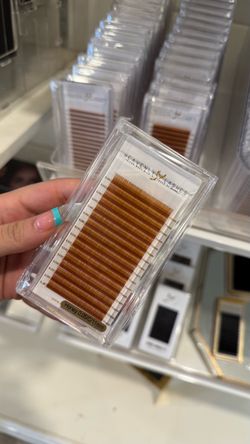 Honey Brown Lashes 0.05