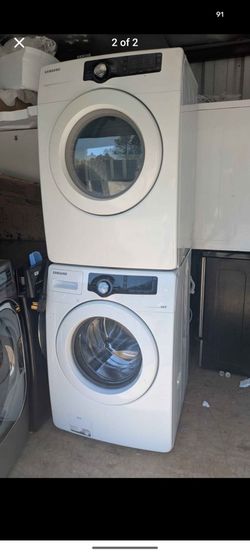 Samsung washer and dryer set stackable 325$