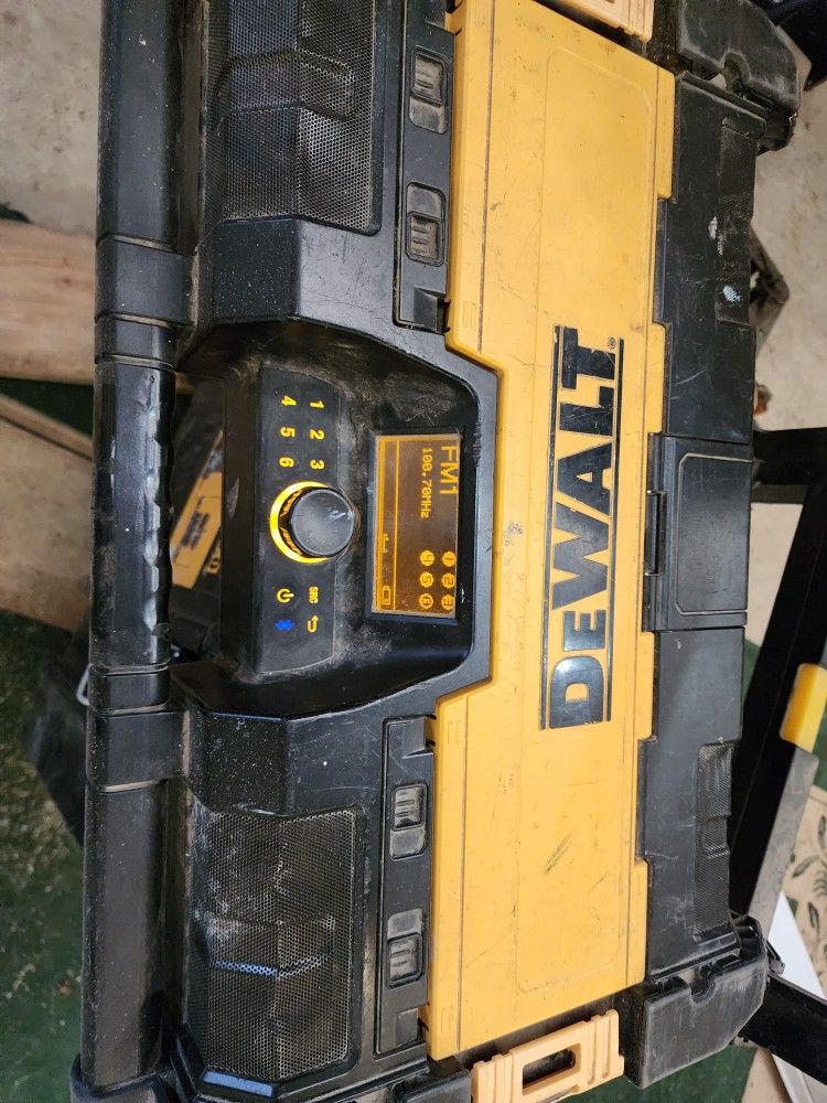 Dewalt Radio. Works, good Bluetooth.