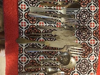 Vintage & Antique Silverplate Flatware & Serving Utensil Lot – 24 Pieces