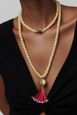 Natural Yellow Stone Beaded Necklace With Red Tassel Pendant