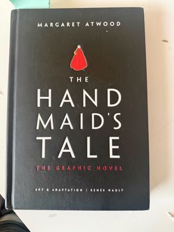 The Handmaid's Tale Graphic Novel – Margaret Atwood