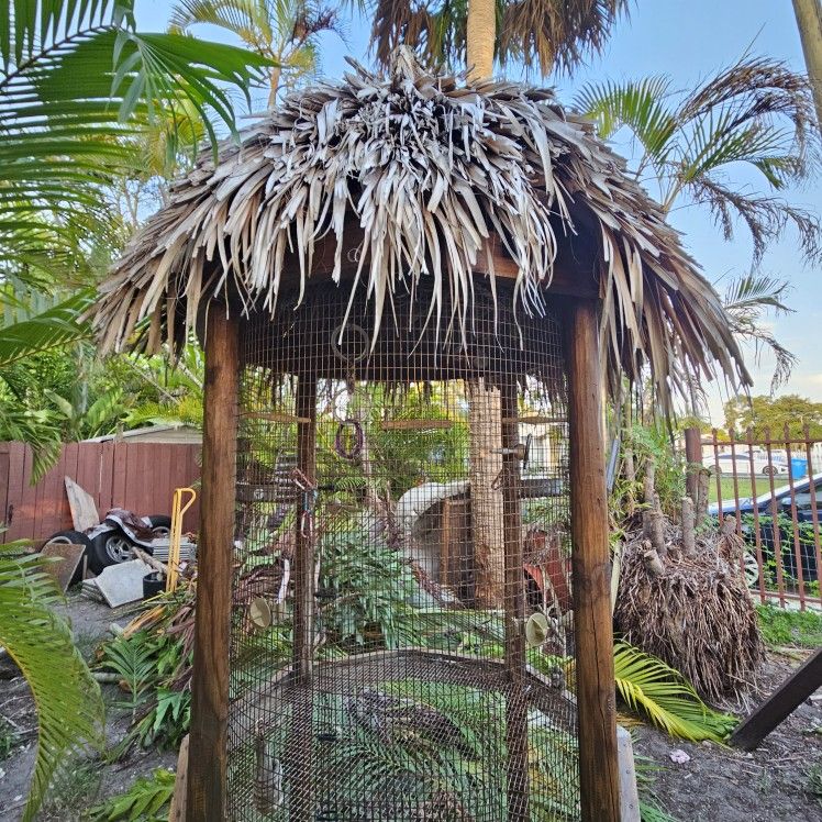 Tiki Bird Cage/ Jaula Para Pajaros