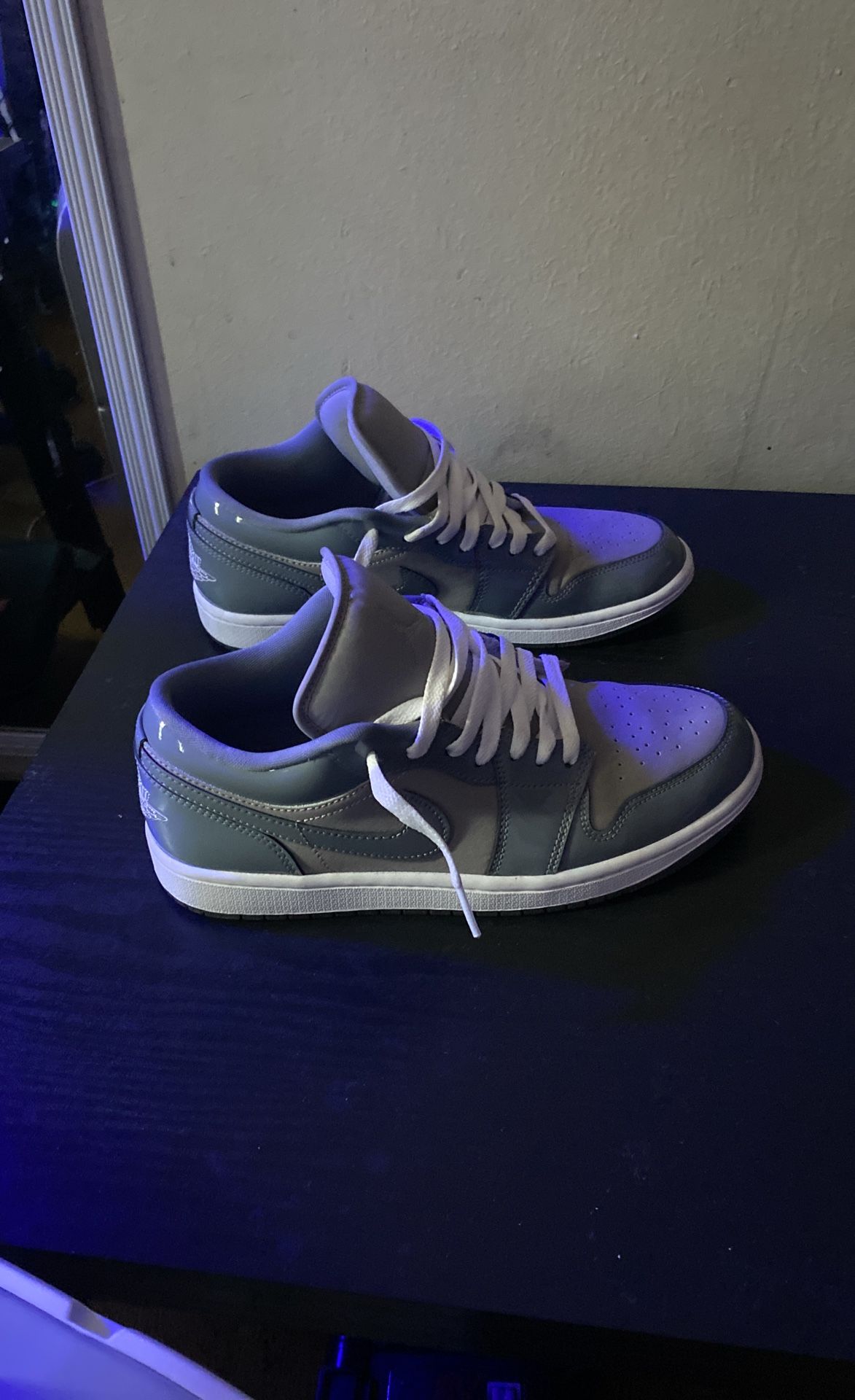 Air Retro 1 Low SE
