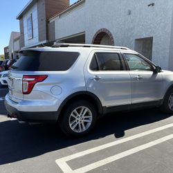 2012 Ford Explorer
