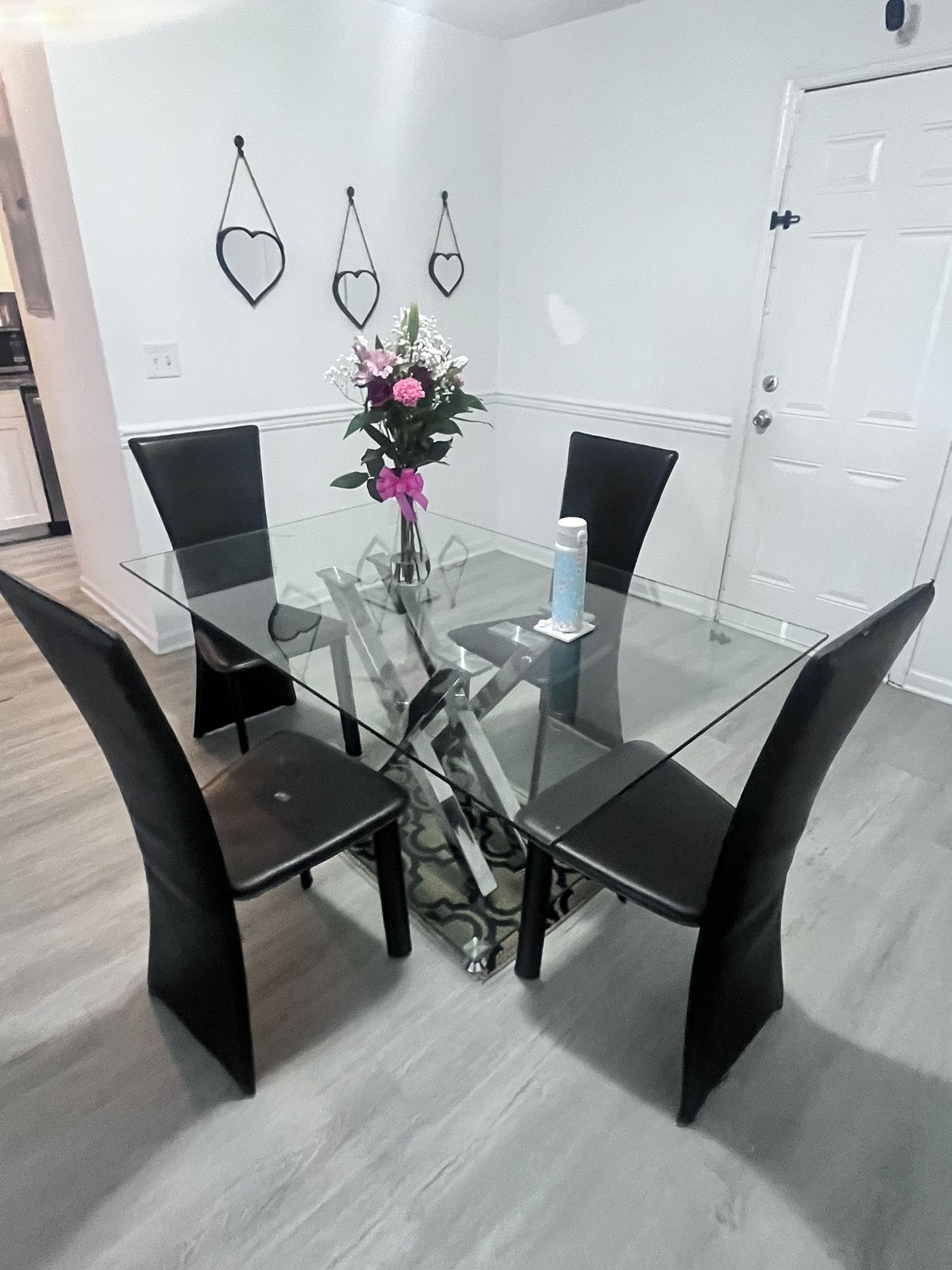 Dining room Table
