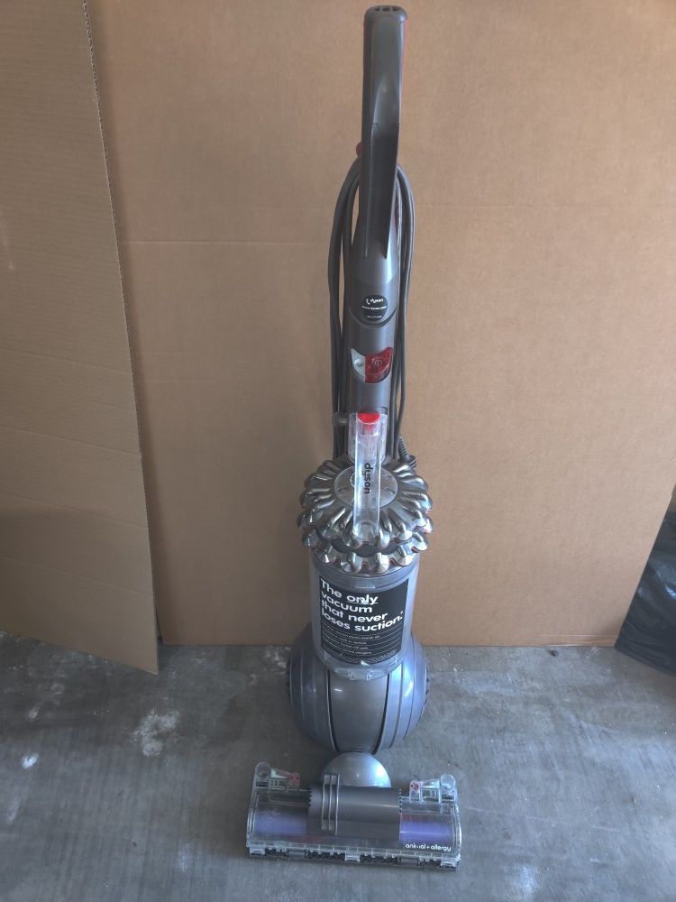 Dyson Cinetic Big Ball Animal and Allergy Upright Vacuum - Bagless - Silver